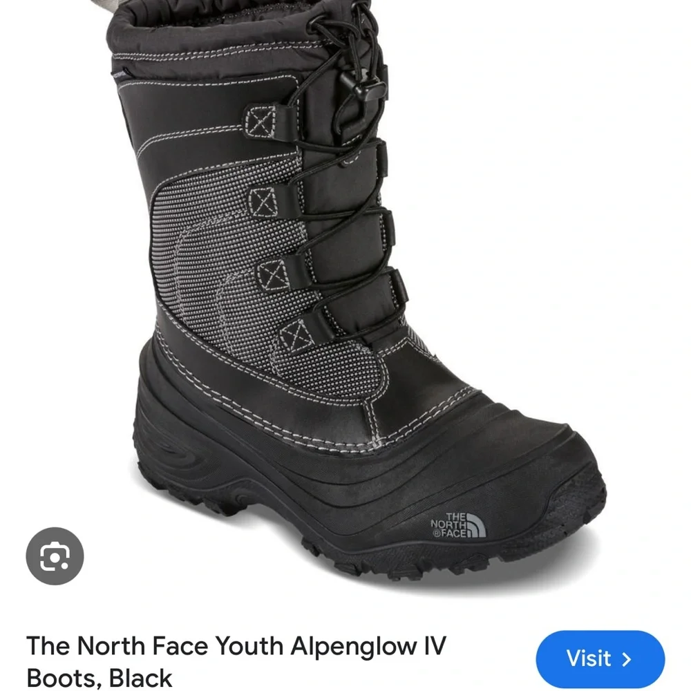 The North Face Alpenglow IV Youth Size 5 Winter Snow Boots